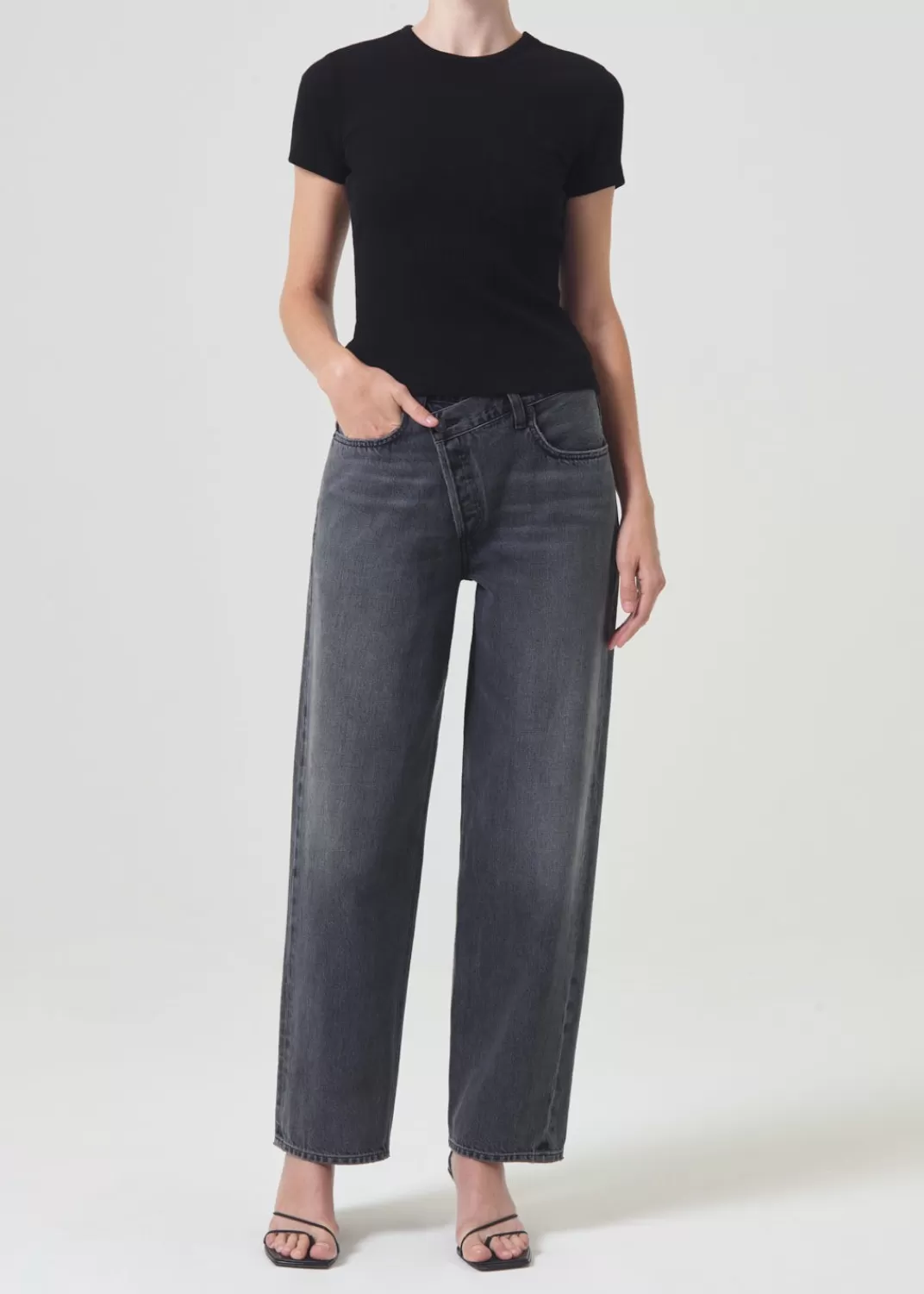 Store AGOLDE Criss Cross Upsized Jean In Synchronize