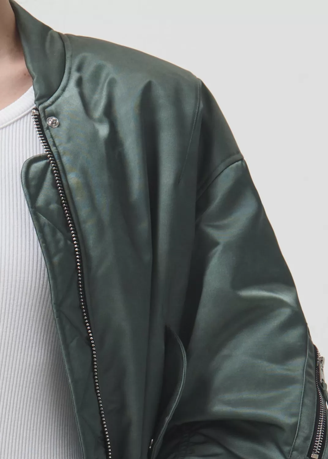 Store AGOLDE Shoreditch Ski Club X Nisa Bomber Jacket In Steel Green